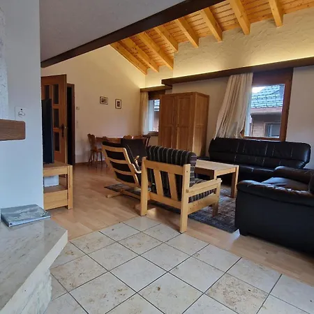 Etzel Apartment *